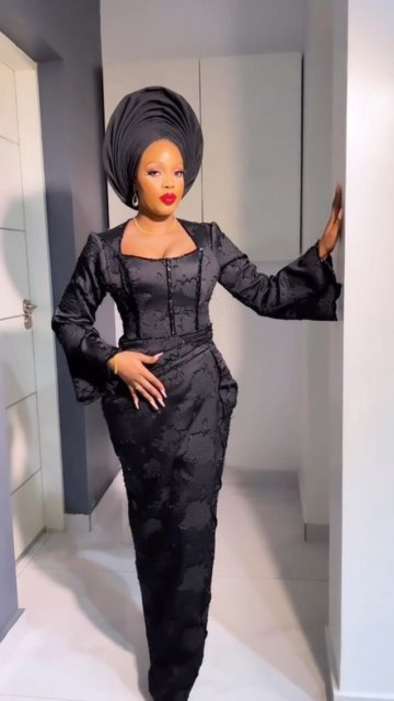 Outfit Ideas In Kaba and Slit Style For Funeral