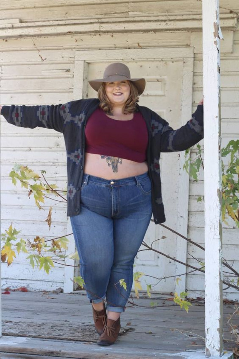 Purple And Violet Suit Jackets Tuxedo, Plus Size Crop Top Ideas With Light Blue Casual Trouser, Jeans: plus size crop top,  plus-size clothing,  crop top,  high-rise,  sun hat  