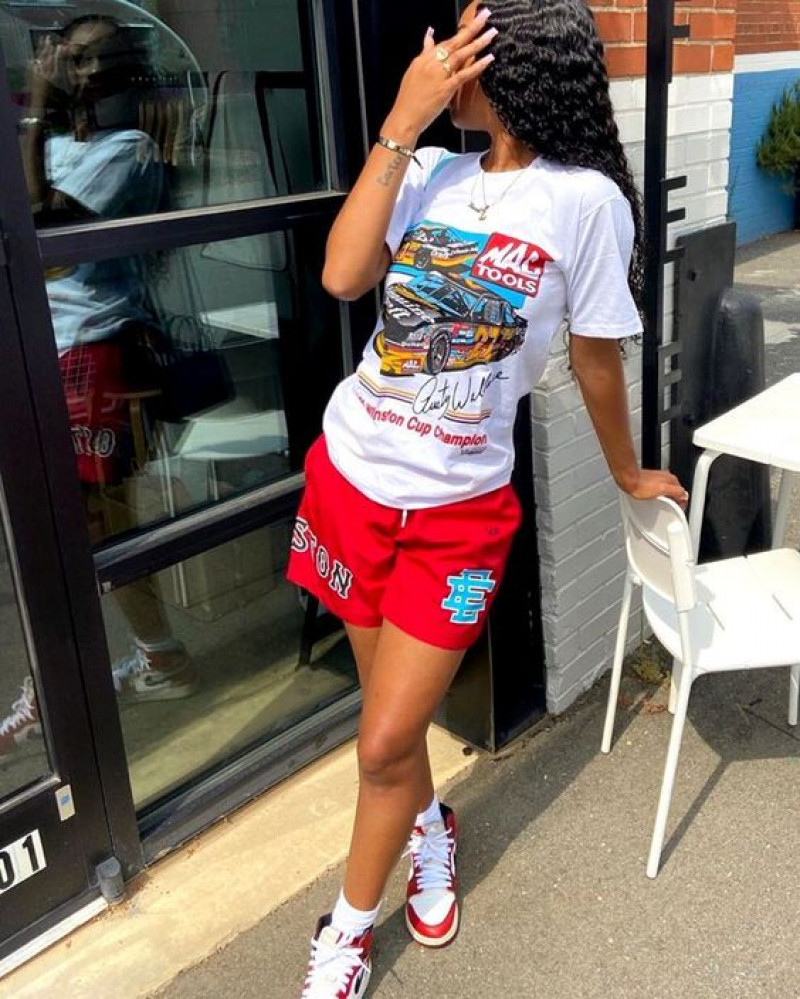 White T-shirt  Attires Ideas With Red Sweat Pant, Back To School Outfits Black Girl: girls' outfit,  black girl fashion,  tomboy fashion  