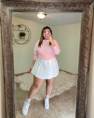Clothing chic footwear, plus size shorts: curvy girl,  plus size shorts,  girls' outfit  