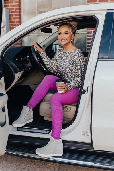 Attire ideas with jeans, leggings: high-rise,  motor vehicle,  automotive exterior,  impressions online boutique,  hustle and glow high waist mesh legging,  vehicle door  